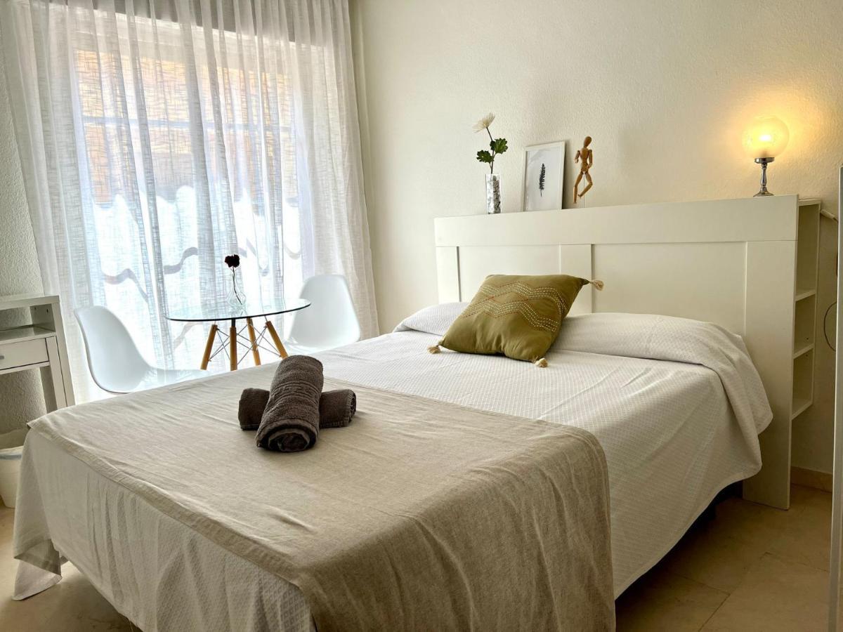 Gran Apartamento Familiar, Amigos O Trabajo Málaga Exteriör bild