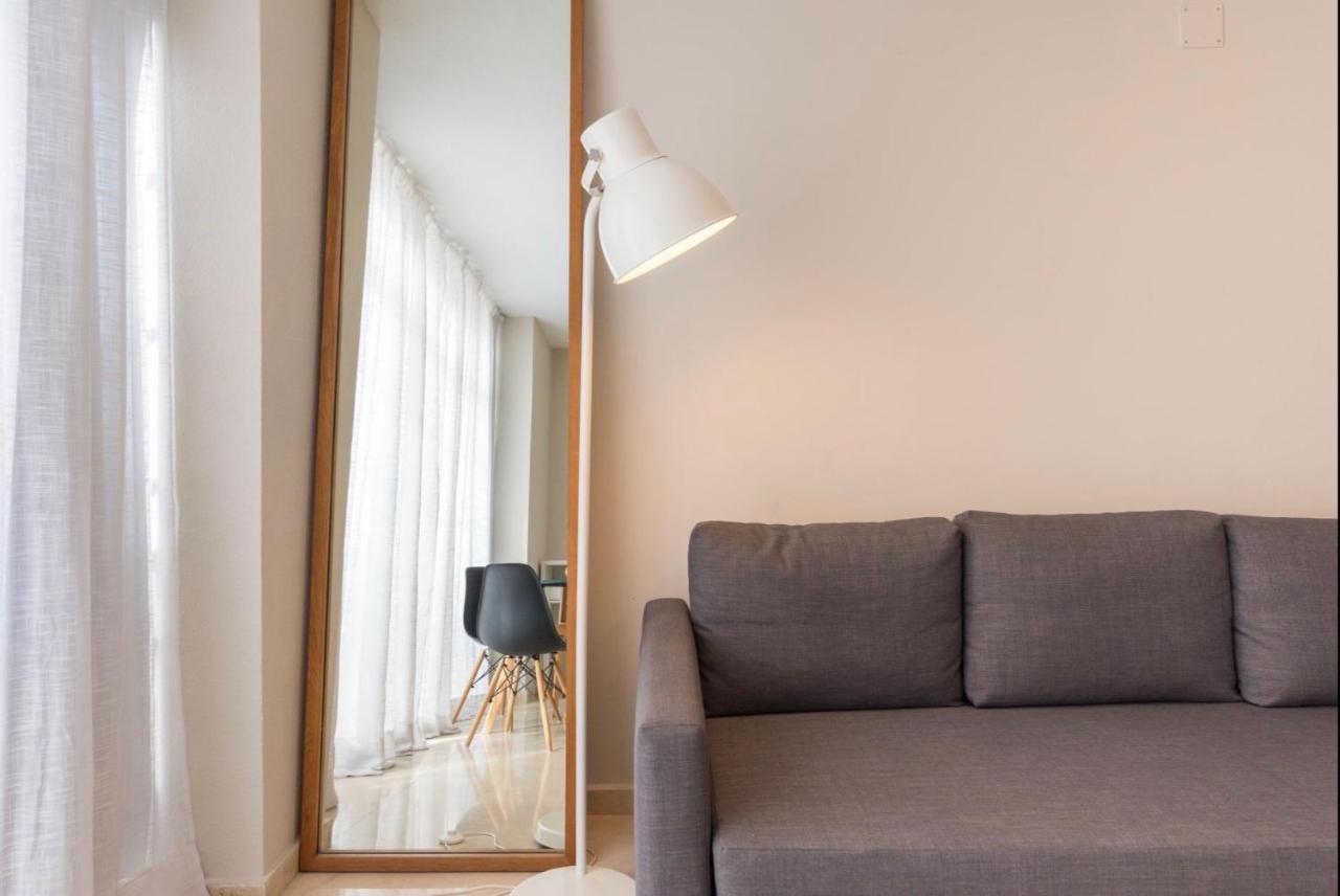 Gran Apartamento Familiar, Amigos O Trabajo Málaga Exteriör bild