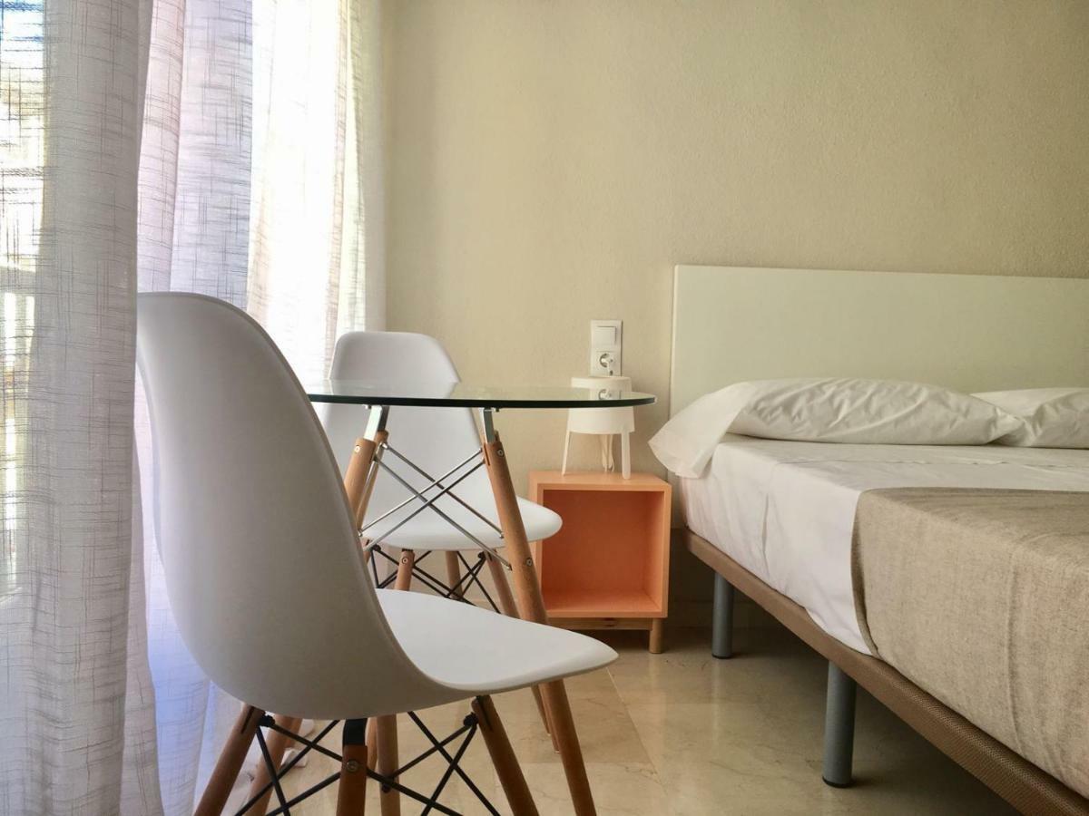 Gran Apartamento Familiar, Amigos O Trabajo Málaga Exteriör bild